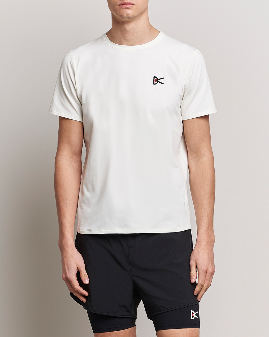 Herre | Tøj | District Vision | Deva-Tech Short Sleeve T-Shirt White