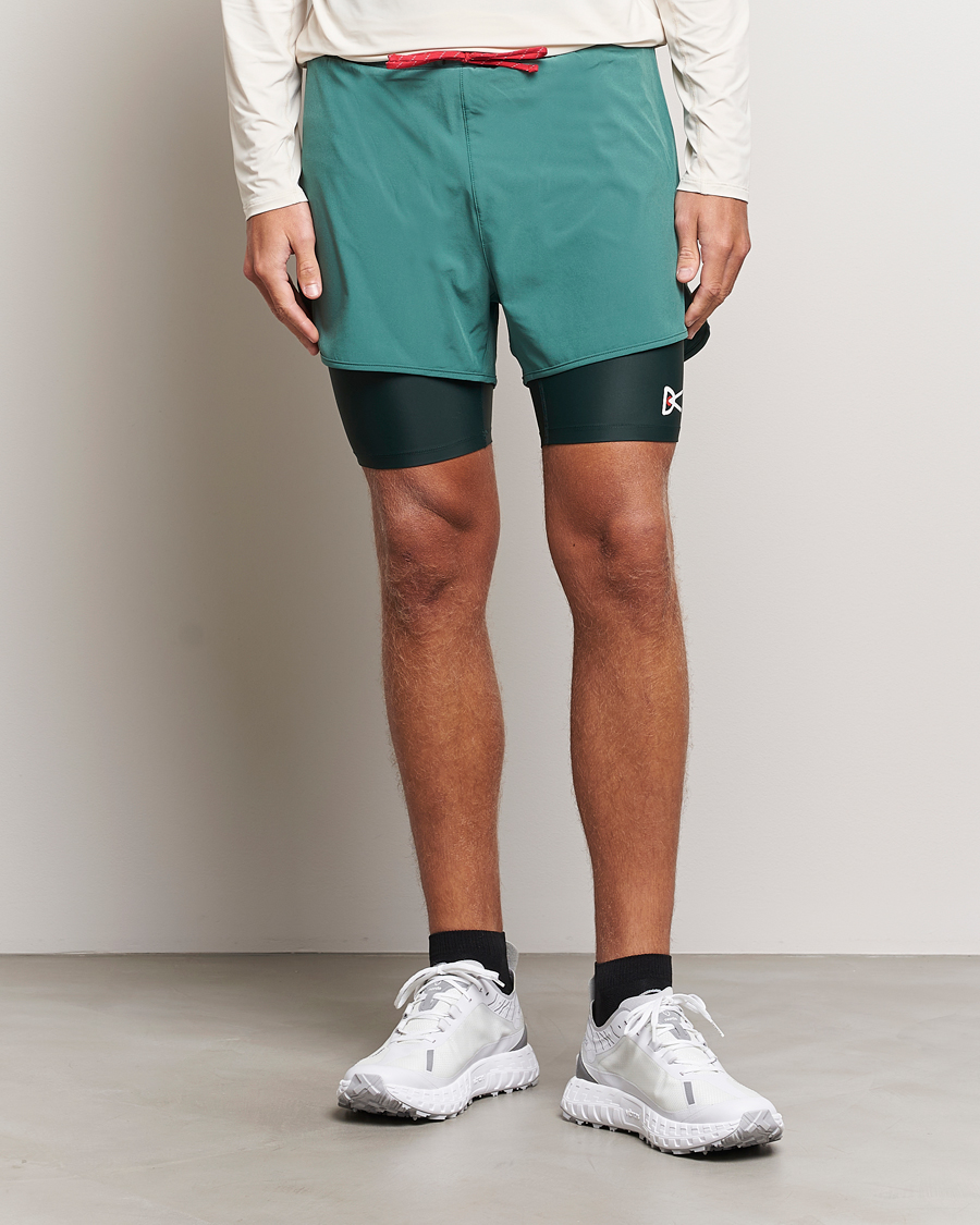 Herre | Tøj | District Vision | Layered Pocketed Trail Shorts Pine