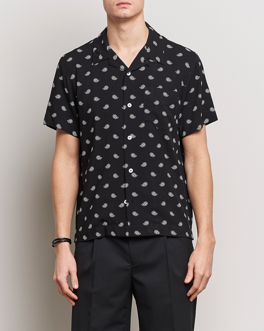 Herre | Kortærmede skjorter | A.P.C. | Lloyd Printed Paisley Resort Shirt Black