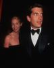 Stilikonerne John F. Kennedy Jr. og Carolyn Bessette