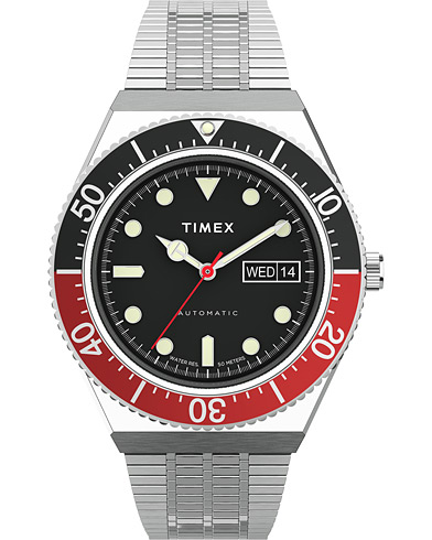  |  M79 Automatic 40mm Black/Red