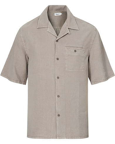 Herre | Kortærmede skjorter | Filippa K | Charlie Tencel Shirt Light Taupe