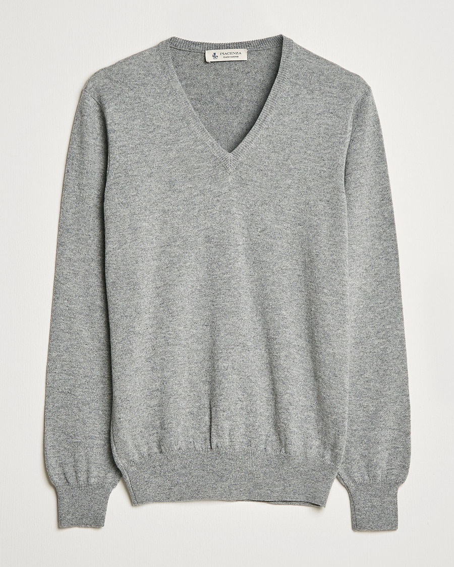 Herre | Piacenza Cashmere | Piacenza Cashmere | Cashmere V Neck Sweater Light Grey