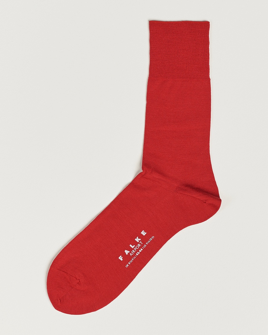 Forsendelse Tether strejke Falke Airport Socks Scarlet - CareOfCarl.dk