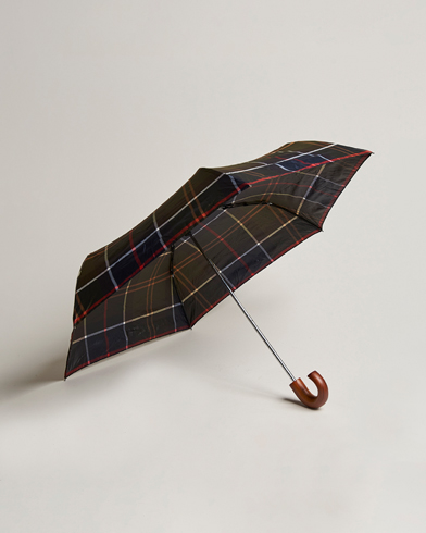 Herre | Gå regnen i møde med stil | Barbour Lifestyle | Telescopic Tartan Umbrella Classic