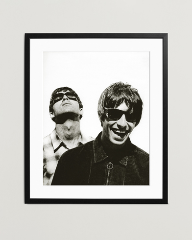 Herre |  | Sonic Editions | Framed Noel & Liam At The Hotel 