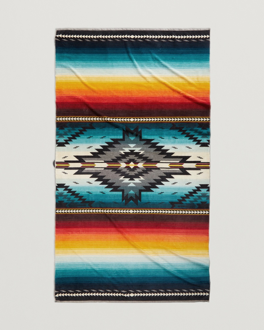 Pendleton Oversized Jacquard Spa Towel Saltillo Sunset – Flerfarvet