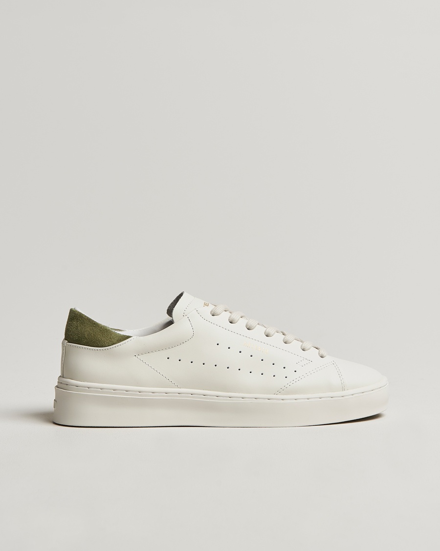 Herre | Sko i ruskind | Axel Arigato | Court Sneaker White/Khaki