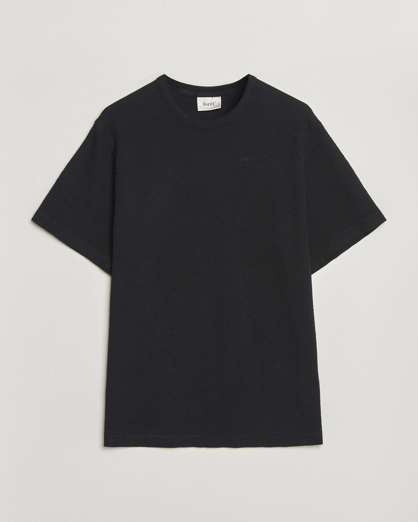 Forét Fir Structured T-Shirt Black – Sort