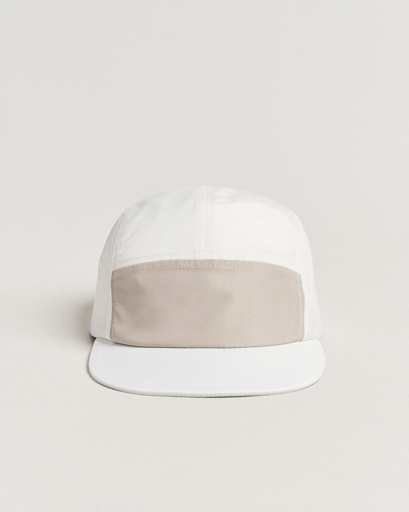 Peak Performance Lightweight Cap White/Sand Fog – Hvid