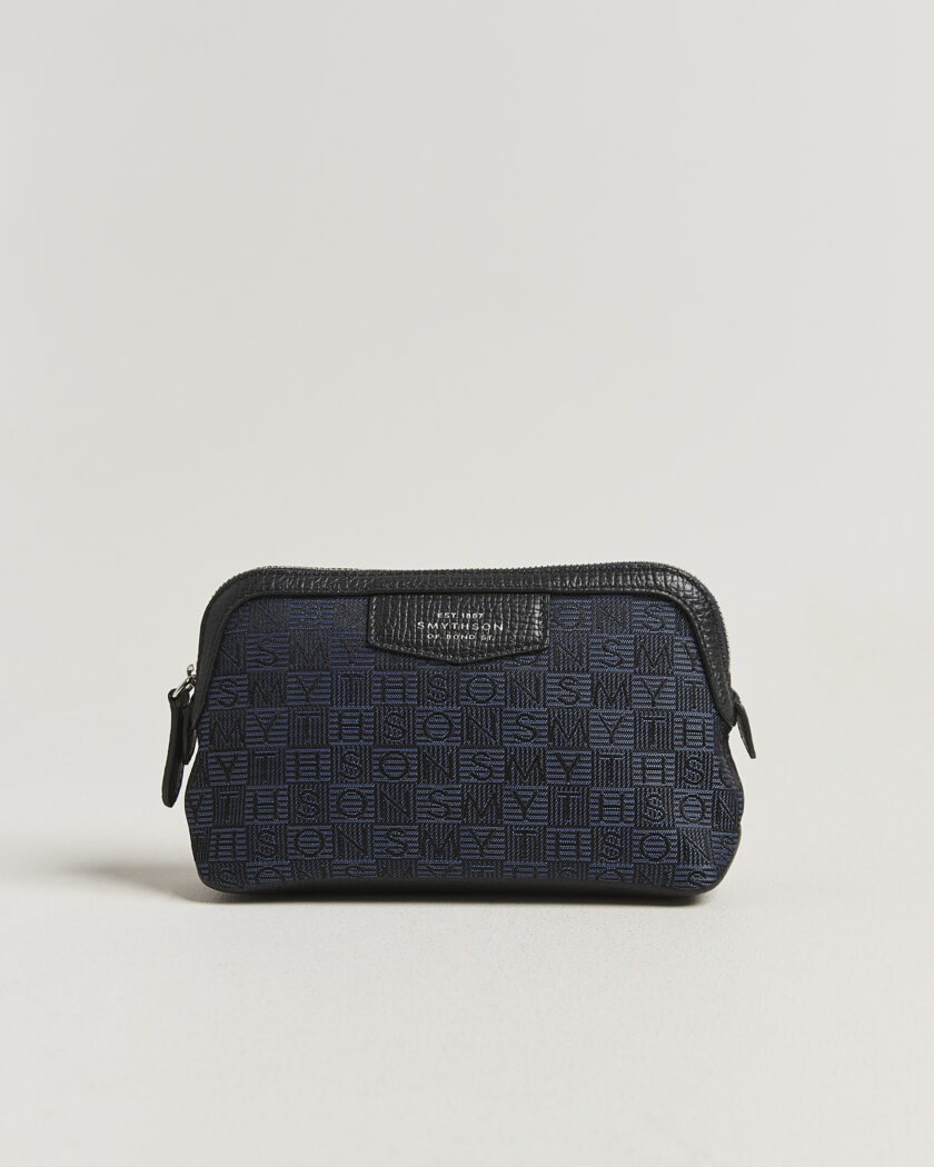 Smythson Canvas Stamp Small Travel Pouch Navy – Blå