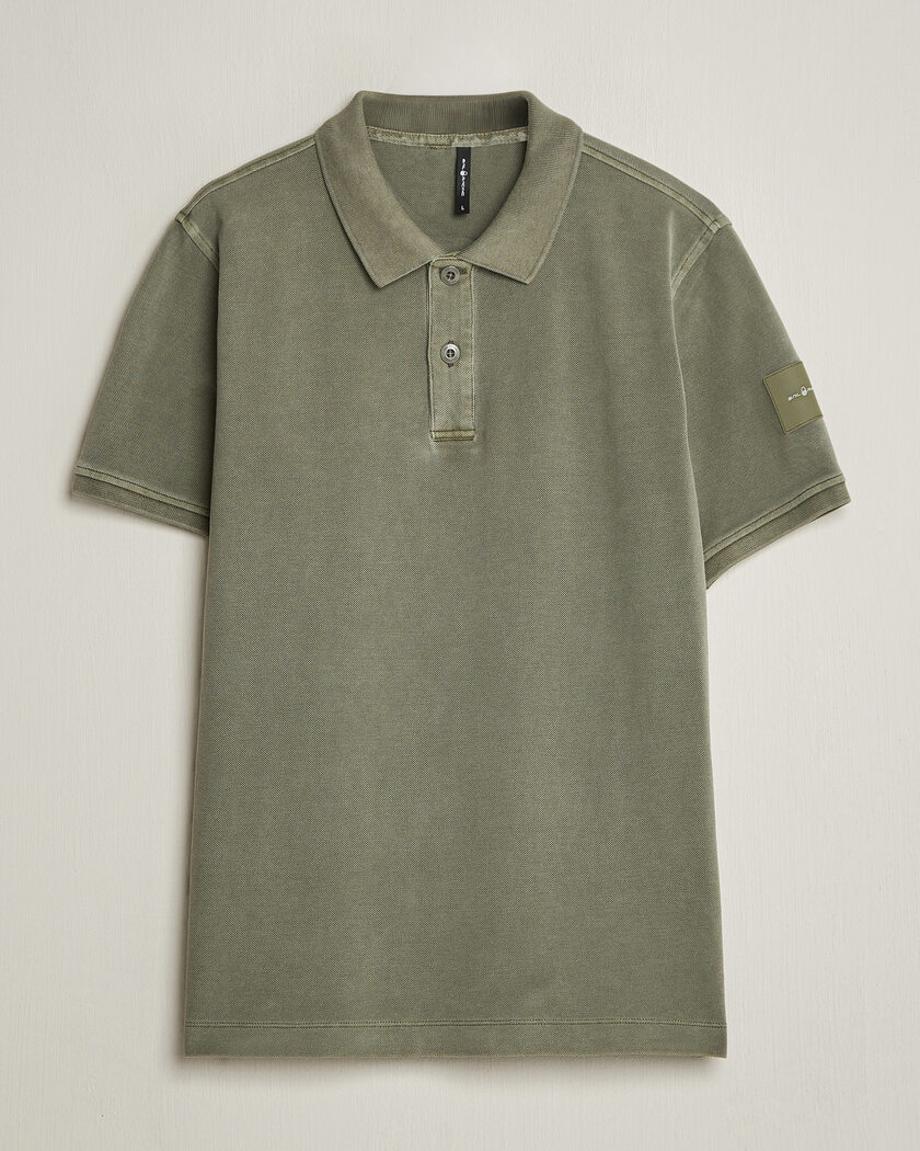 Sail Racing Wind Pigment Dyed Polo Mud Green – Grøn