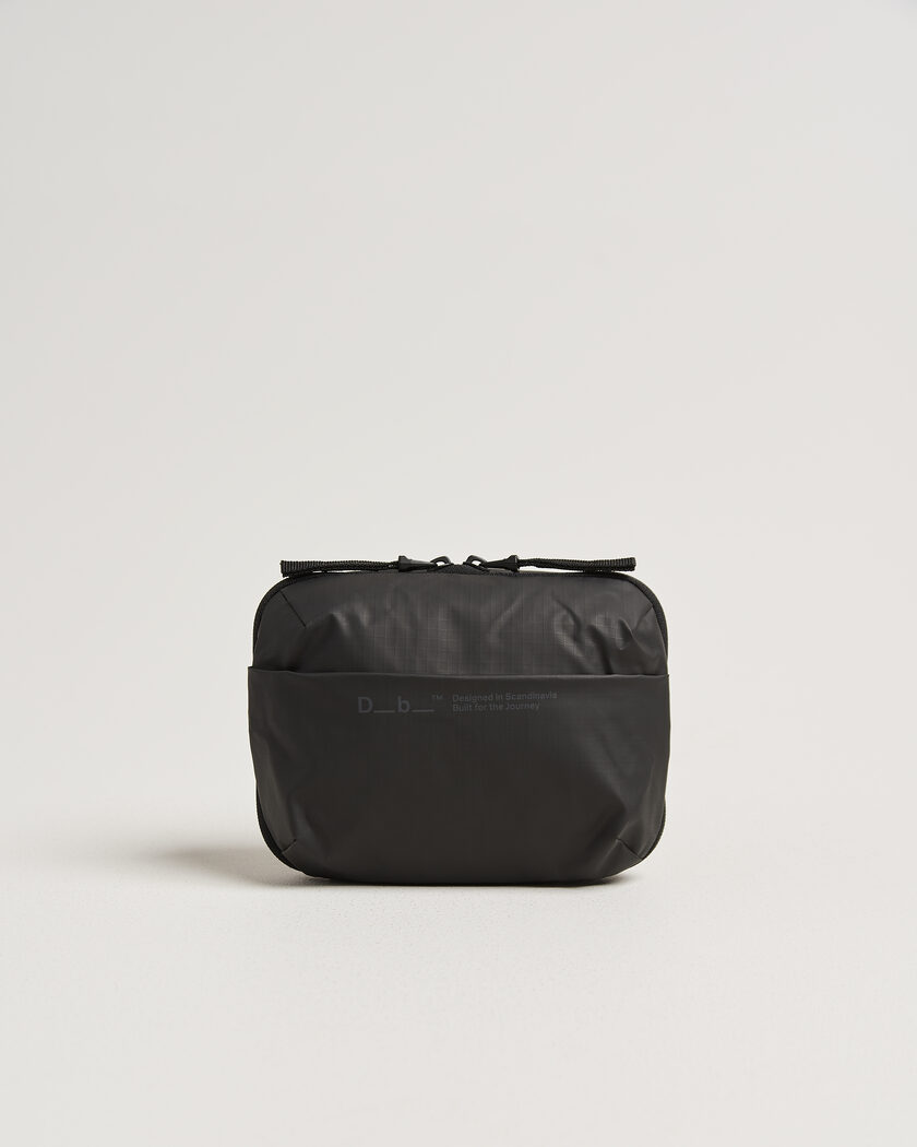 DB Ramverk Tech Organizer Black Out – Sort