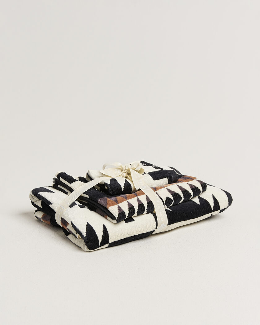 Pendleton 3-Piece Towel Set Spider Rock Black – Sort