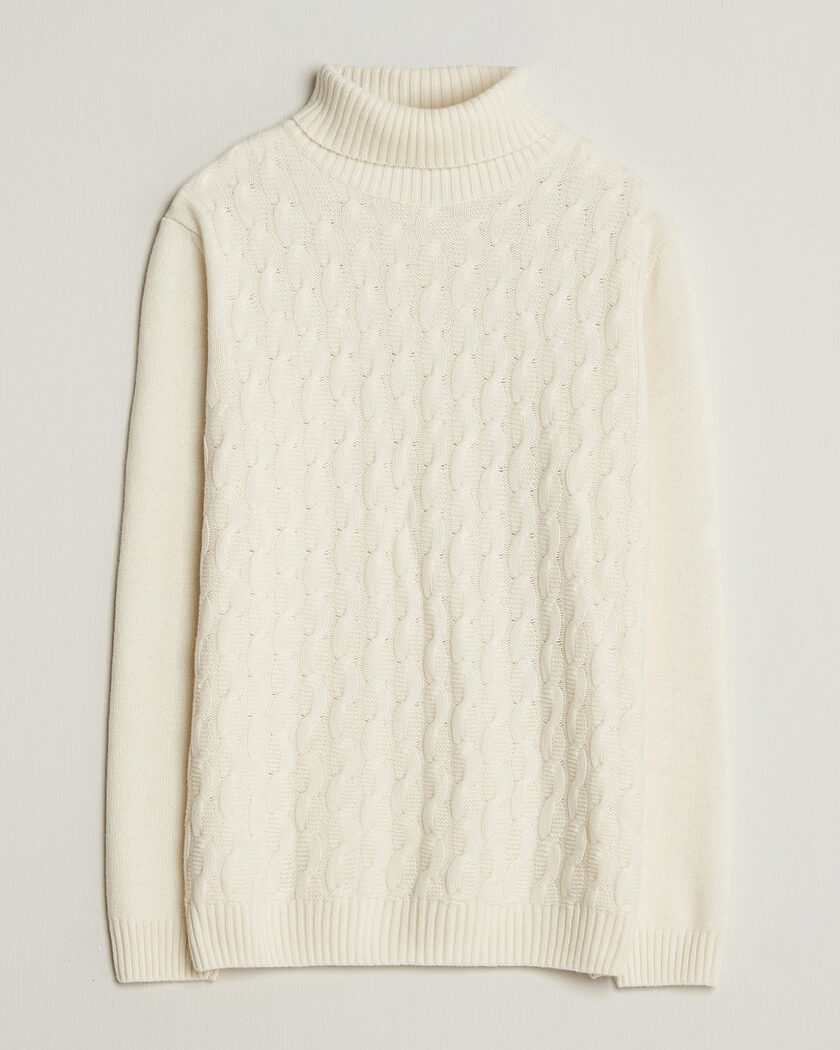 Oscar Jacobson Seppo Cable Knitted Rollneck White – Hvid