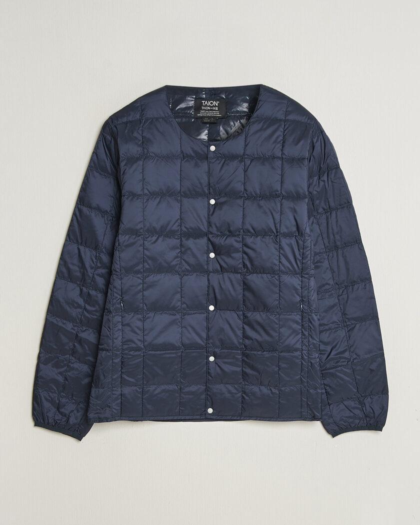 TAION Crew Neck Button Down Jacket Dark Navy – Blå