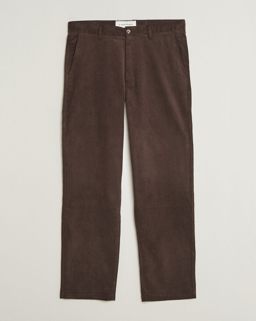 A Day's March Redwood Corduroy Trousers Dark Brown – Brun