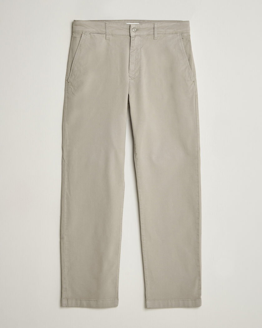 NN07 Aden Regular Fit Chinos Light Grey – Grå