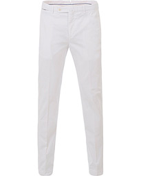  Kensington Slim Chino Optical White