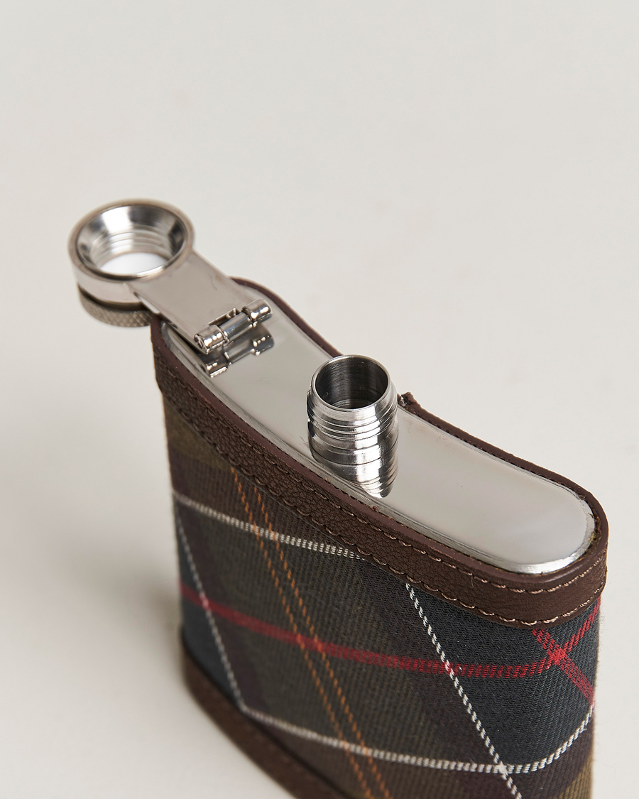 Herre | Tilbehør | Barbour Lifestyle | Classic Hip Flask Brown