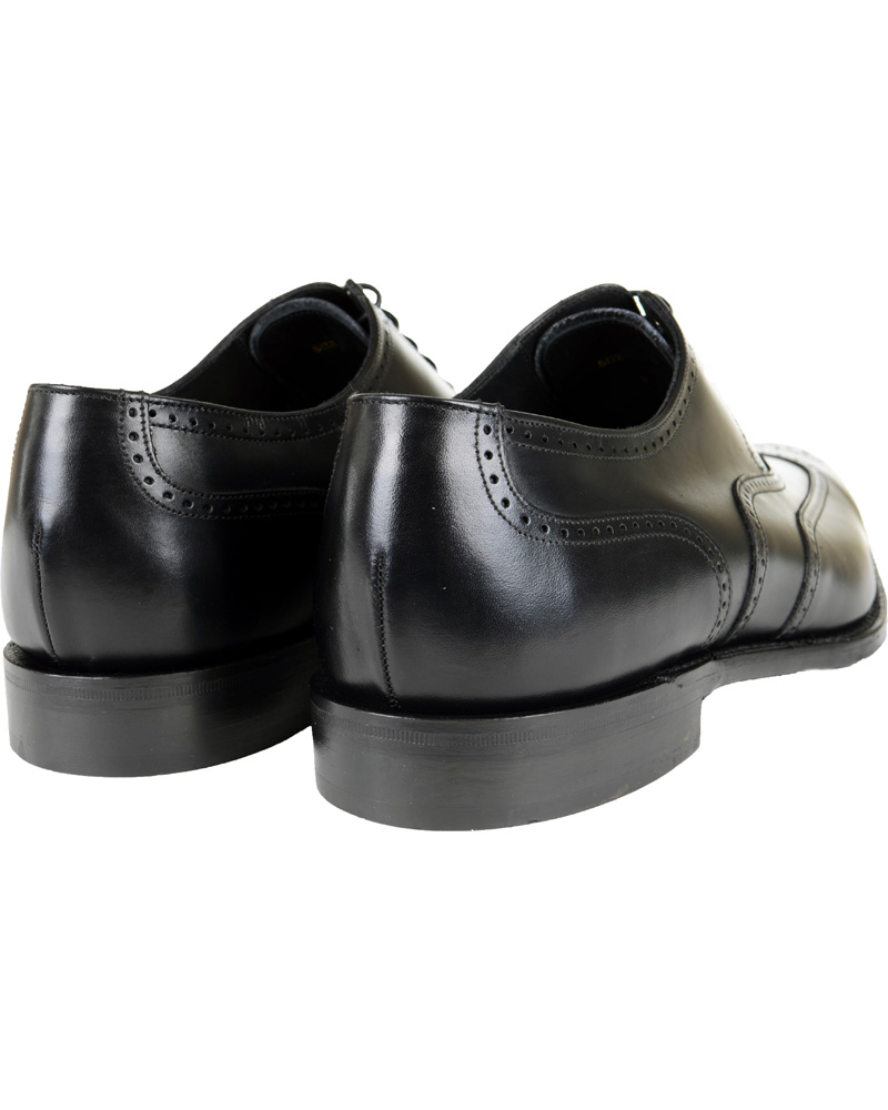 Herre | Loake 1880 Savoy Brogue Black Calf | Loake 1880 | Savoy Brogue Black Calf