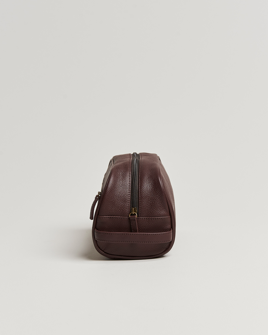 Herr | Barbour | Barbour Lifestyle | Leather Washbag Dark Brown