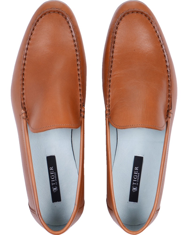 Herre | Tiger of Sweden Eton 02 Calf Leather Loafer Cognac | Tiger of Sweden | Eton 02 Calf Leather Loafer Cognac