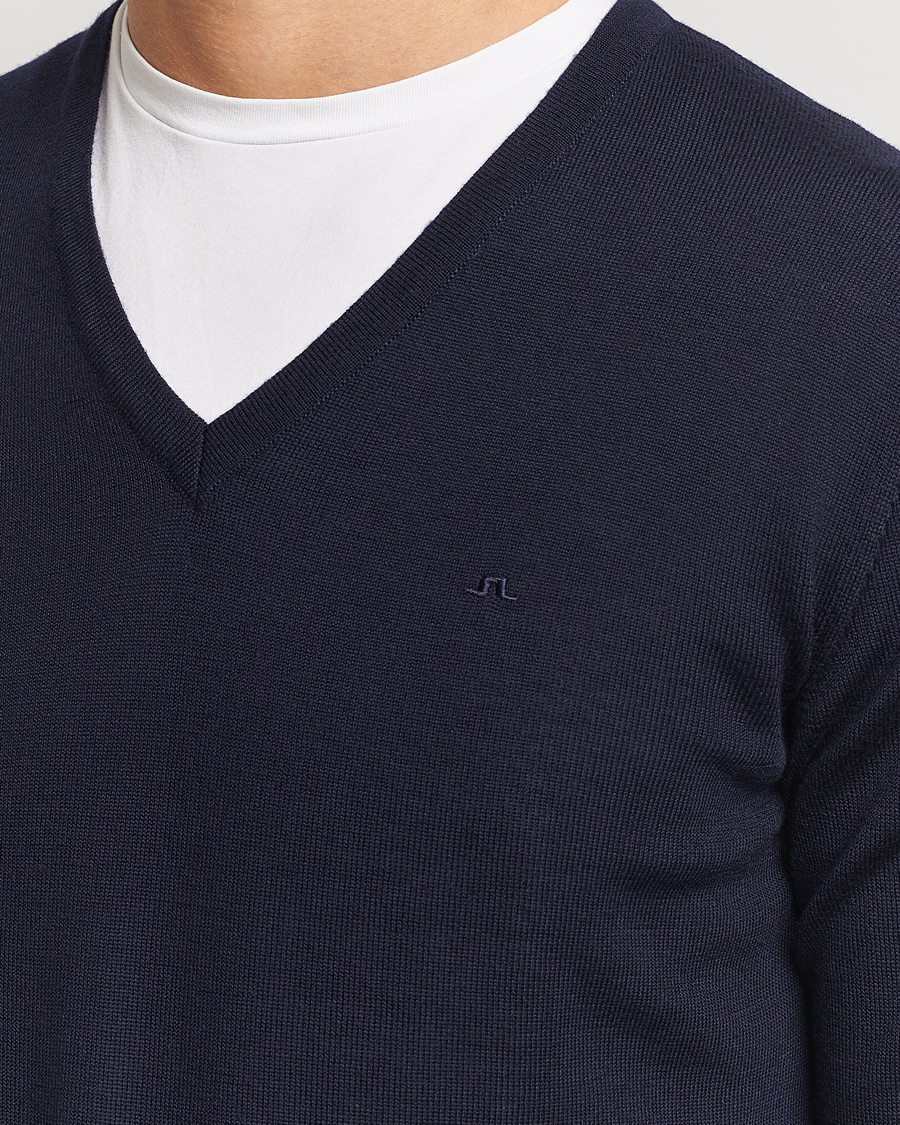 Herre | Trøjer | J.Lindeberg | Lymann True Merino V-Neck Pullover Navy