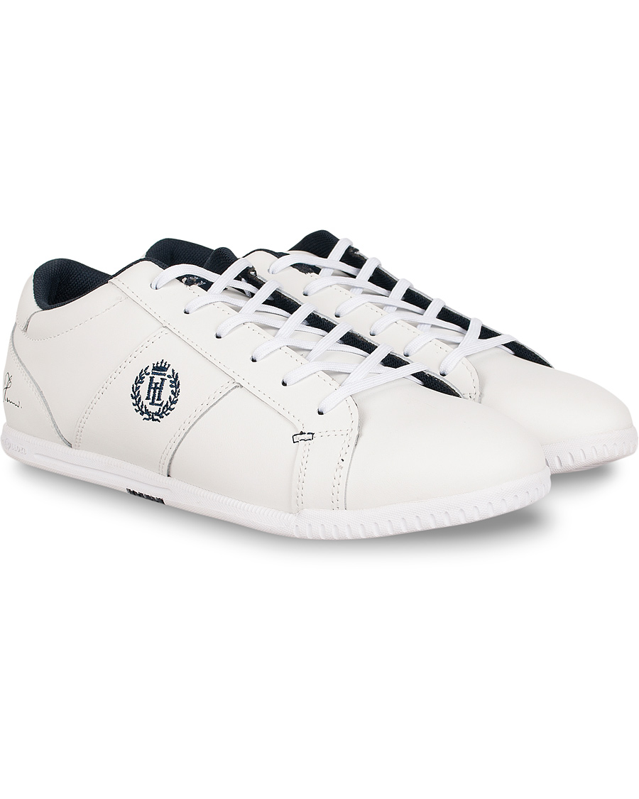 cafeteria maling Produktionscenter Henri Lloyd Stanton Trainer White/Navy - CareOfCarl.dk