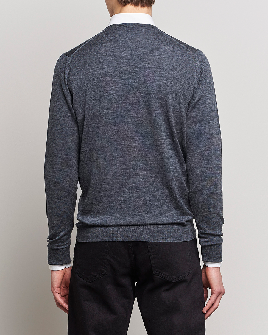 Herre | Trøjer | John Smedley | Bobby Extra Fine Merino V-Neck Pullover Charcoal