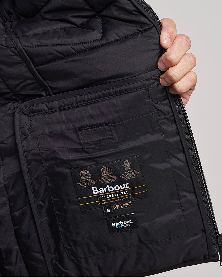 Herre | Jakker | Barbour International | Ouston Hooded Quilt Jacket Black
