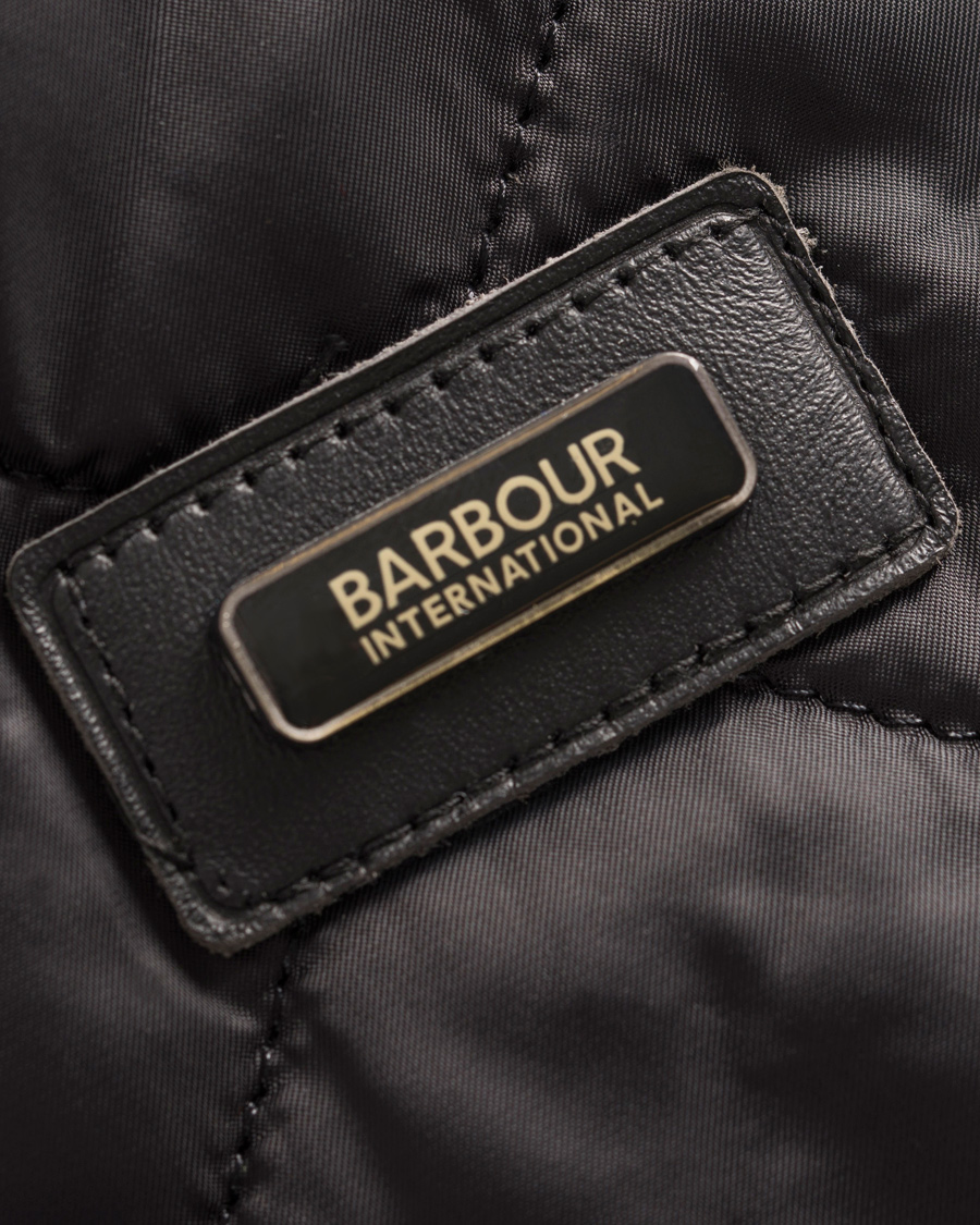 Barbour International Windshield Quilt Jacket Black - CareOfCarl.dk