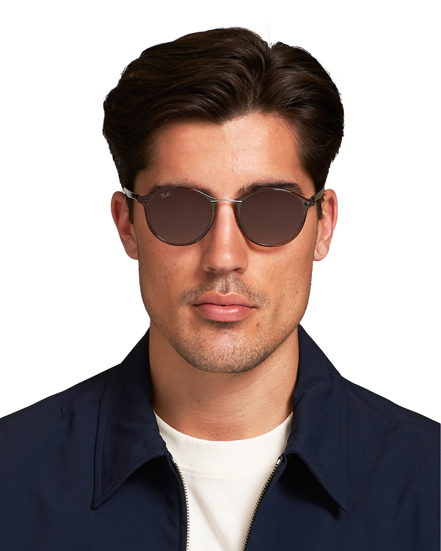 Herre | Ray-Ban 0RB4242 Round Sunglasses Light Havana/Brown | Ray-Ban | 0RB4242 Round Sunglasses Light Havana/Brown