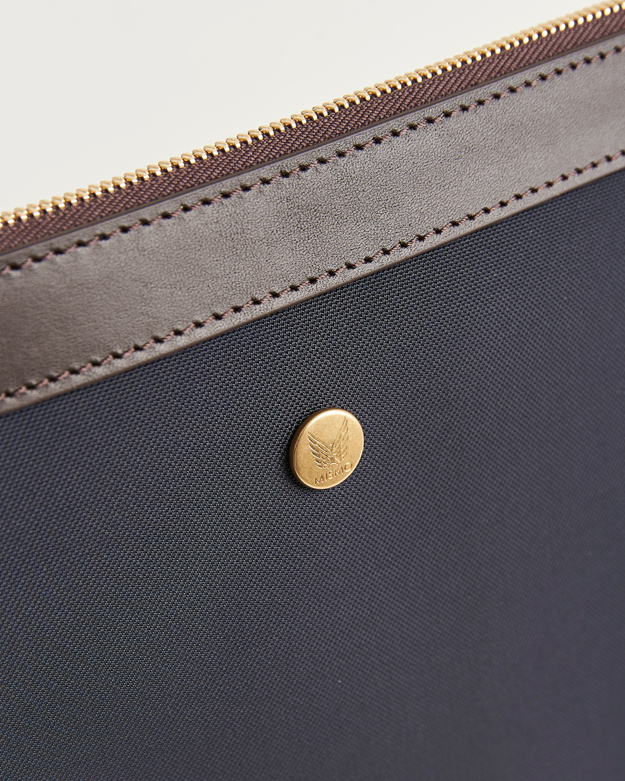 Herre | Tasker | Mismo | M/S Nylon Pouch Large Navy/Dark Brown