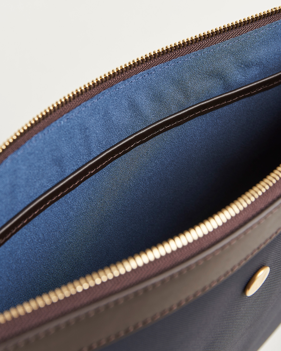 Herre | Tasker | Mismo | M/S Nylon Pouch Large Navy/Dark Brown