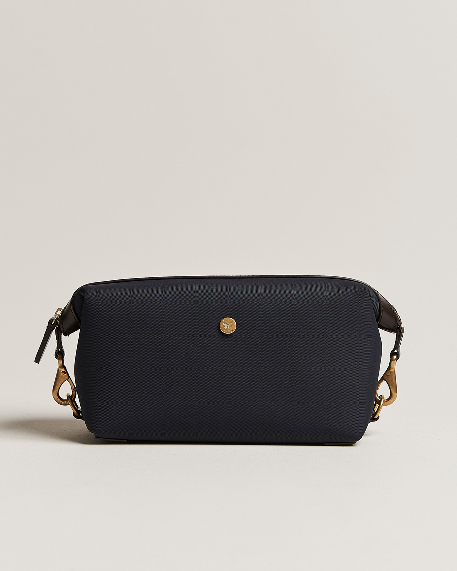 Herre | Tasker | Mismo | M/S Nylon Washbag Navy/Dark Brown