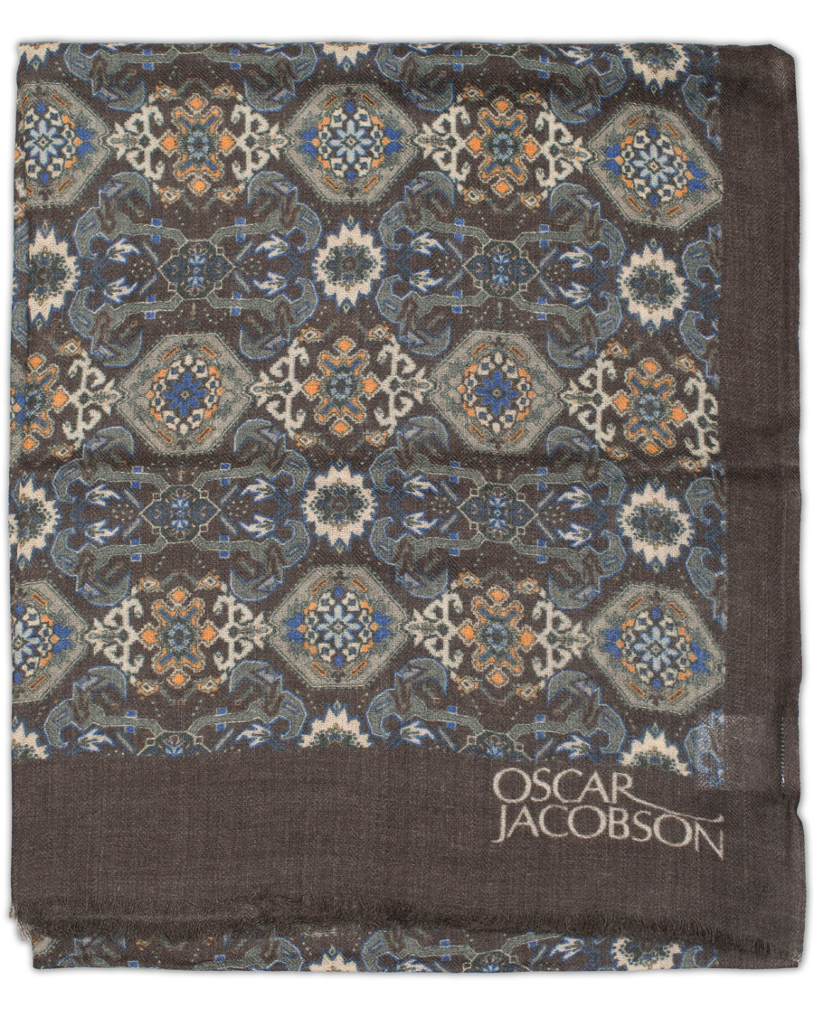 Herre | Oscar Jacobson Carpet Design Medallion Scarf Grey | Oscar Jacobson | Carpet Design Medallion Scarf Grey