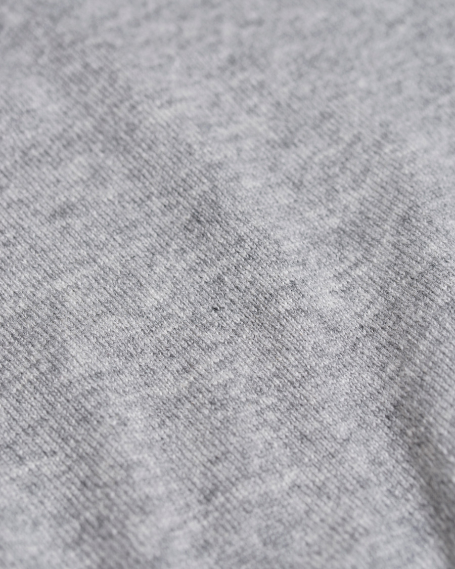 Herre | Trøjer | Johnstons of Elgin | Cashmere Crew Neck Light Grey