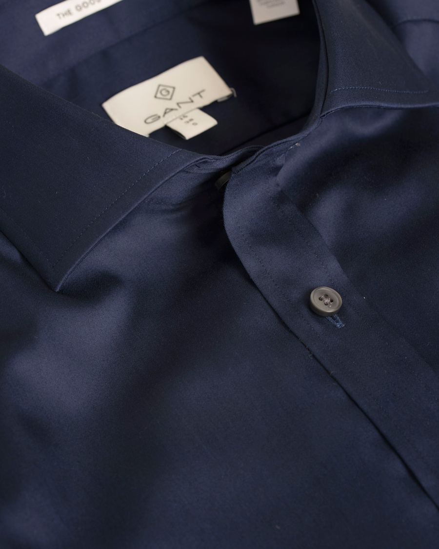 Herre | Skjorter | GANT Diamond G | Plain Satin Fitted Body Shirt Marine