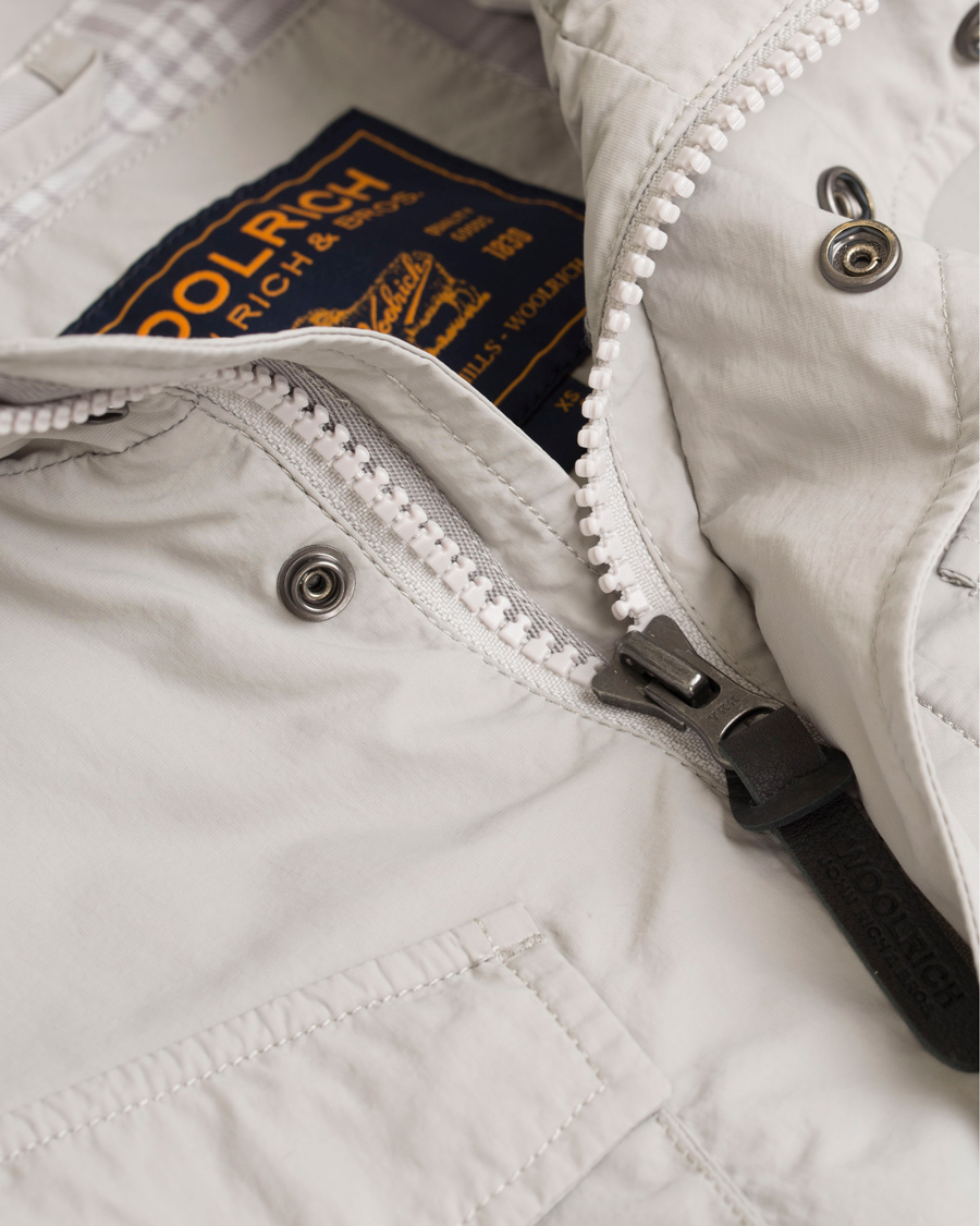 Herre | Jakker | Woolrich | Travel Field Jacket Sand