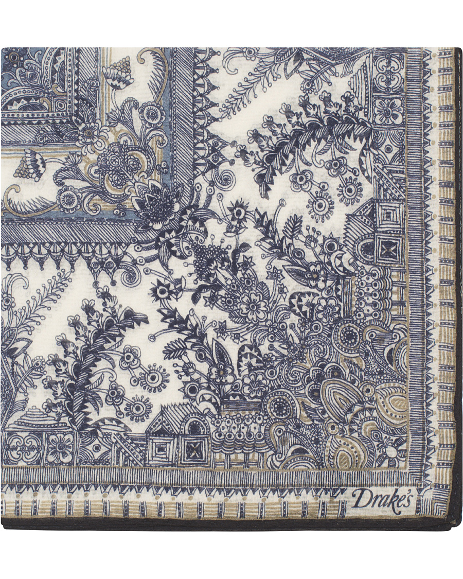 Herre | Drake's Cotton/Silk Oriental Gardens Printed Pocket Square Navy | Drake's | Cotton/Silk Oriental Gardens Printed Pocket Square Navy