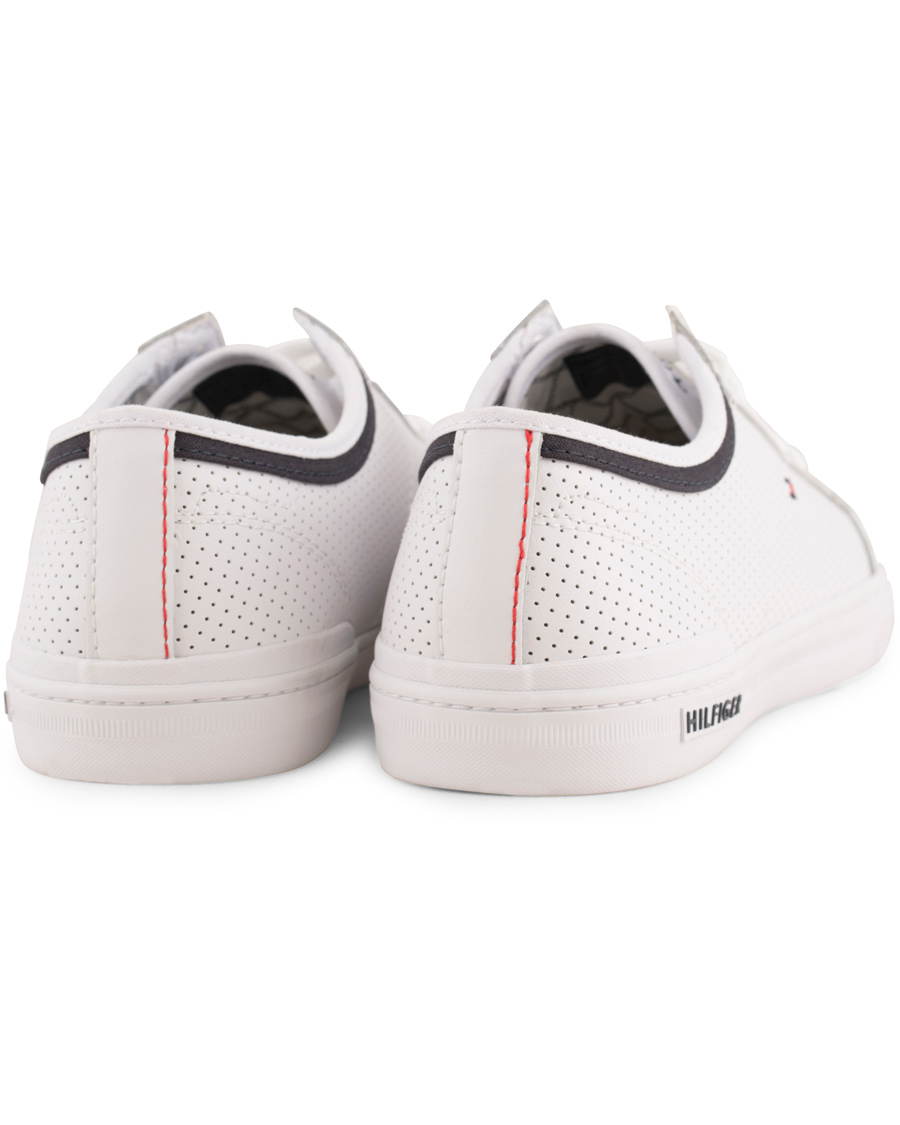 Herre | Tommy Hilfiger Harrington Leather Perforated Sneaker White | Tommy Hilfiger | Harrington Leather Perforated Sneaker White
