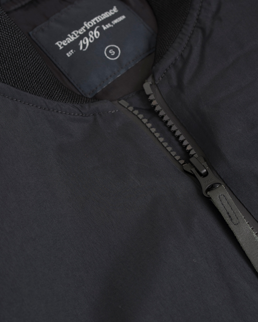 Herre | Jakker | Peak Performance | Eager Bomber Jacket Black