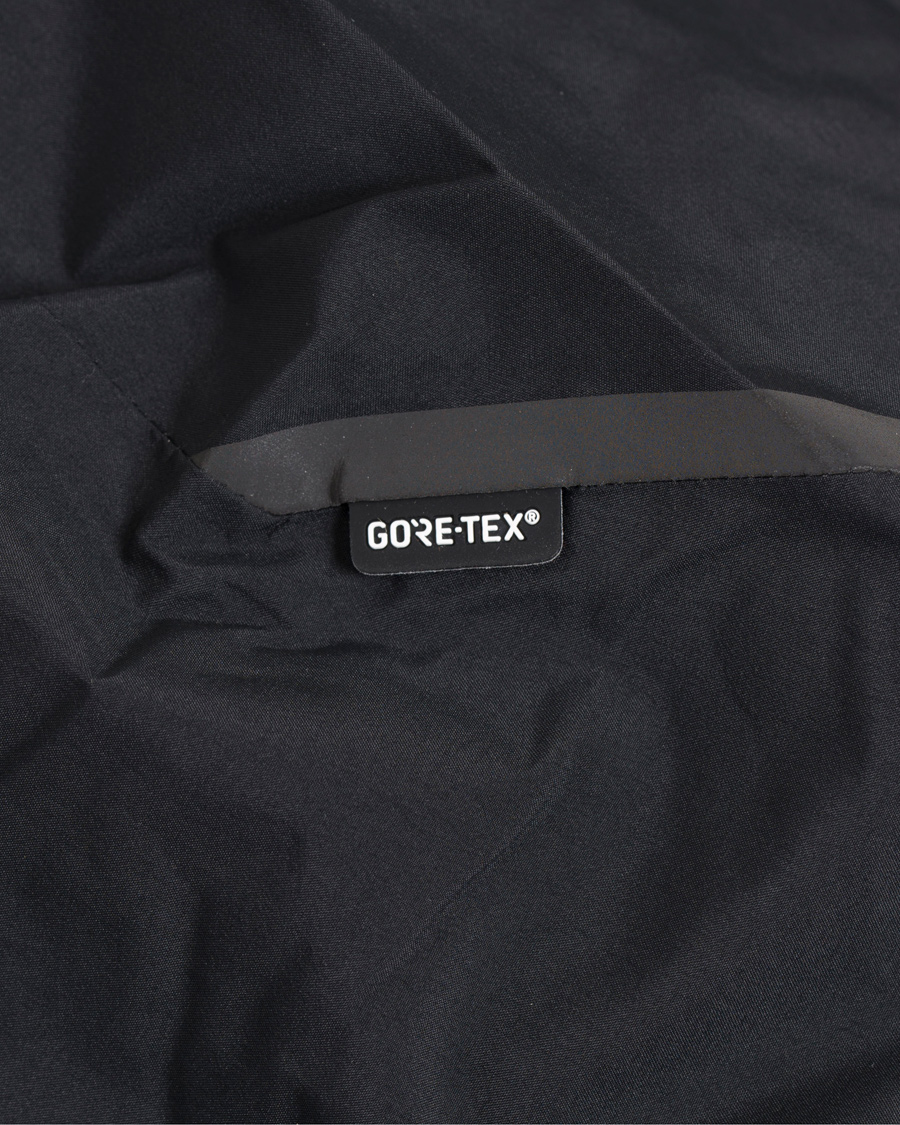 Herre | Jakker | Peak Performance | Eager Bomber Jacket Black