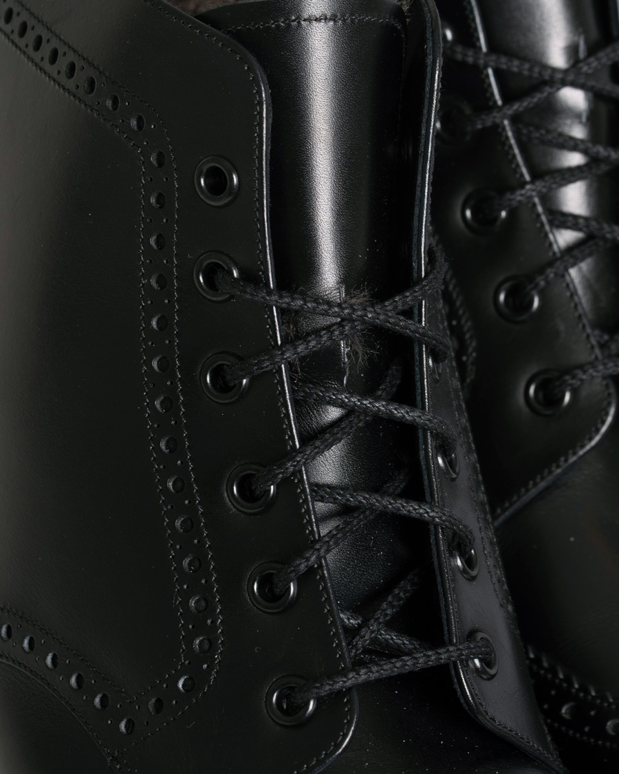 Herre | Loake 1880 Wolf Premium Fur Lined Brogue Black Calf | Loake 1880 | Wolf Premium Fur Lined Brogue Black Calf