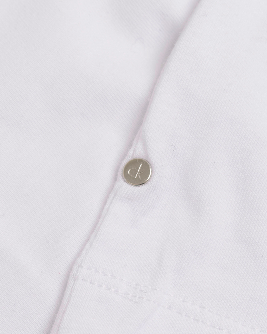 Herre | T-Shirts | Calvin Klein Jeans | Calvin Klein Tribute Long Sleeve Crew Neck Tee White
