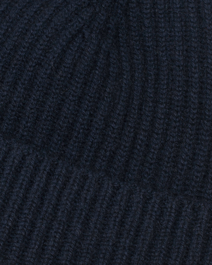 Herre | Johnstons of Elgin Cashmere Beanie Navy | Johnstons of Elgin | Cashmere Beanie Navy