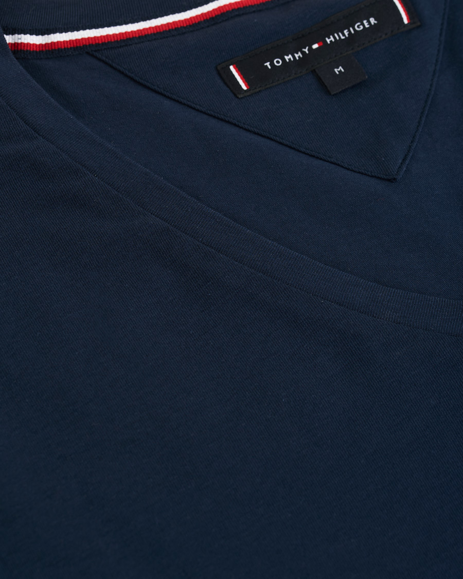 Herre | T-Shirts | Tommy Hilfiger | Slim Fit Stretch V-Neck Tee Navy Blazer