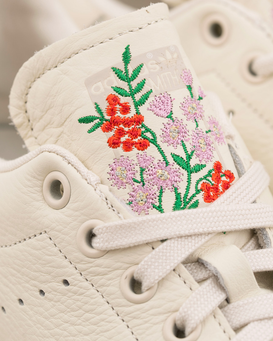 adidas Originals Stan Smith Flower Sneaker -