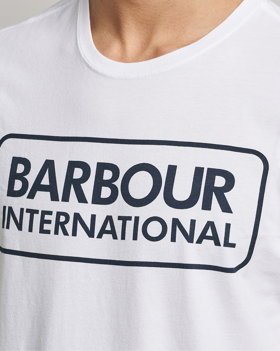 Herre | T-Shirts | Barbour International | Large Logo Crew Neck Tee White